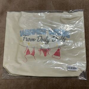 Daily Drills Limited Edition Warmest Wishes Tote Bag NWT